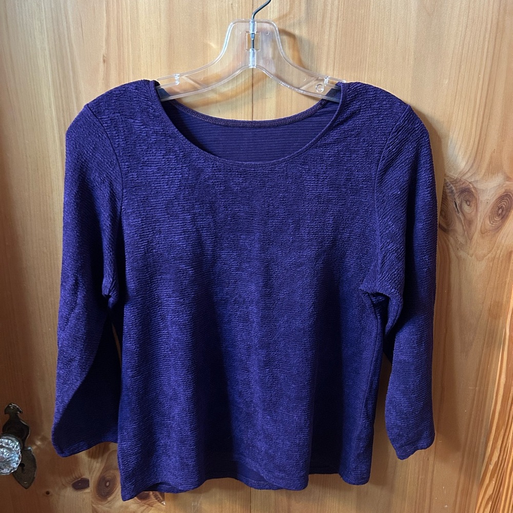 Acorn Women's Deep Purple Quarter Sleeve Tee